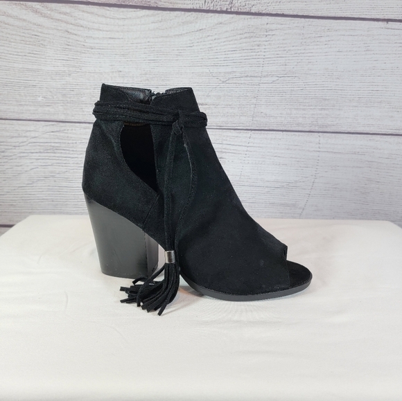 YOKI Katty Ankle Booties with Tie Around Tassle Black Size 9 - Picture 2 of 9